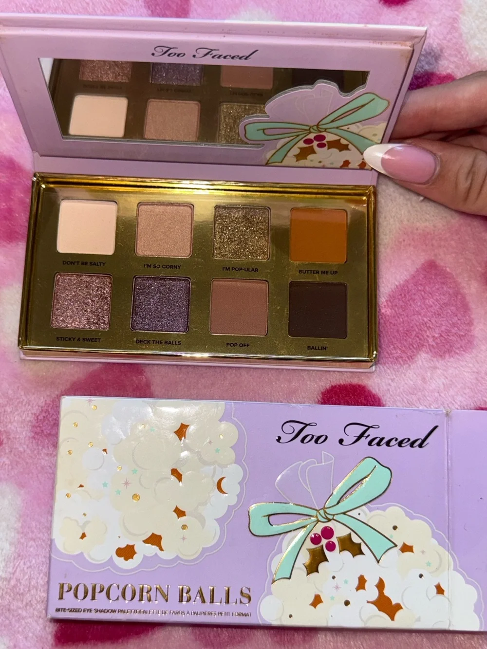 Too Faced Lavender Popcorn Balls eye shadow